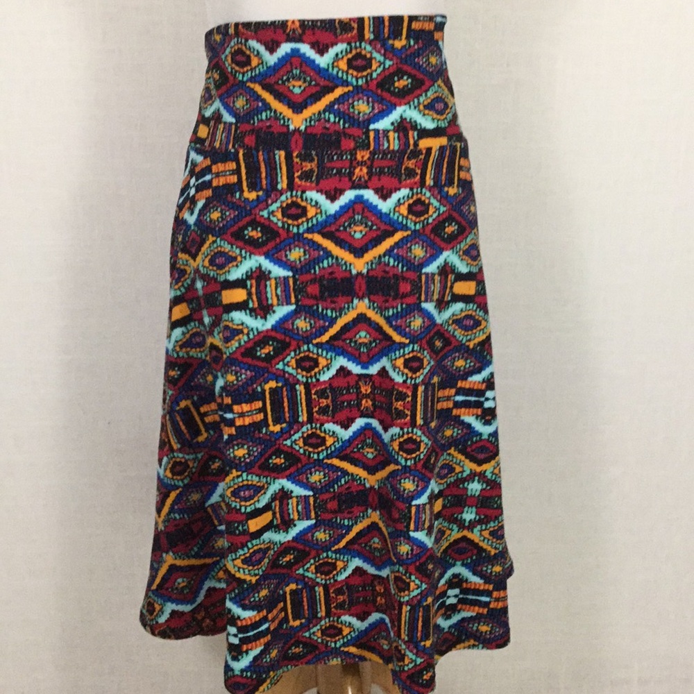 NWOT LuLaRoe Azure - gorgeous tribal print